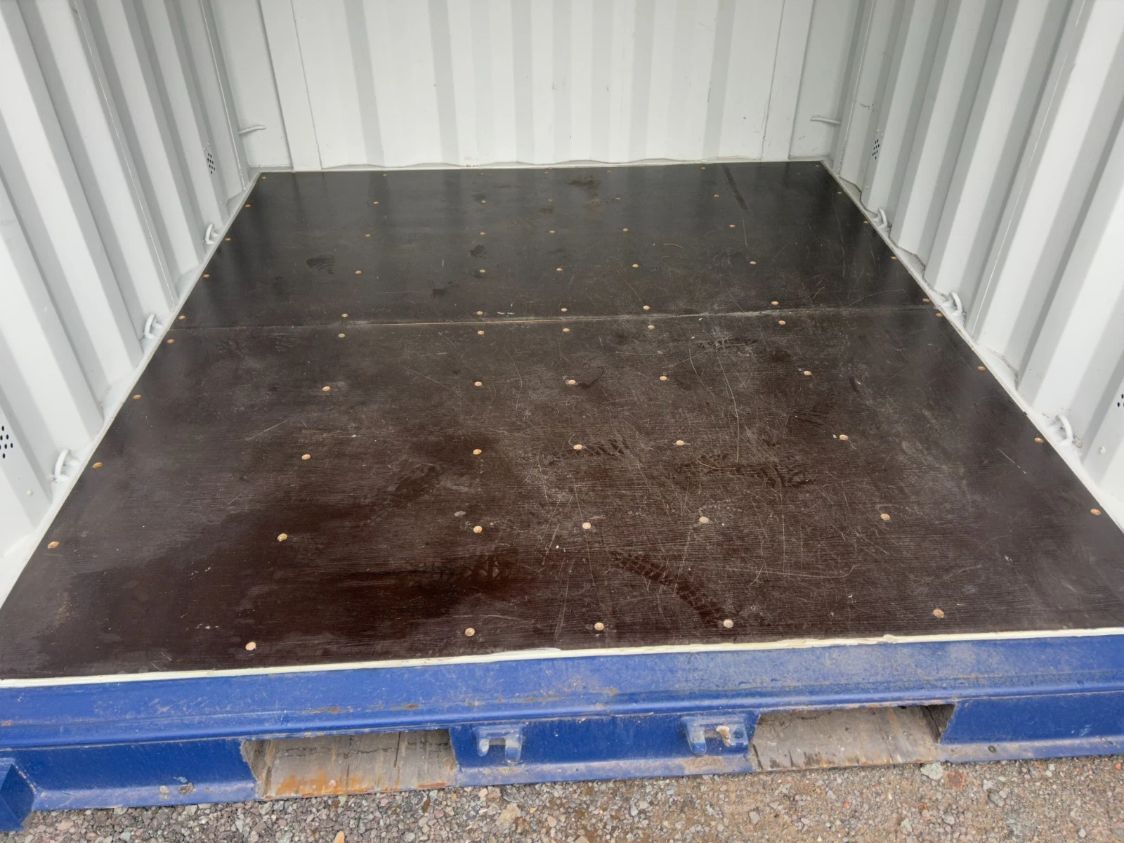 New 10ft storage container with weather-resistant steel construction