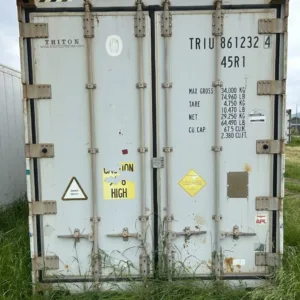 Industrial refrigerated container for agricultural and produce storage