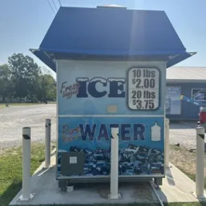 Kooler Ice IM1500 commercial vending system ready for operation