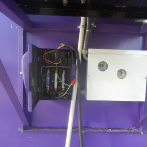 Portable cold storage container for food and beverage refrigeration