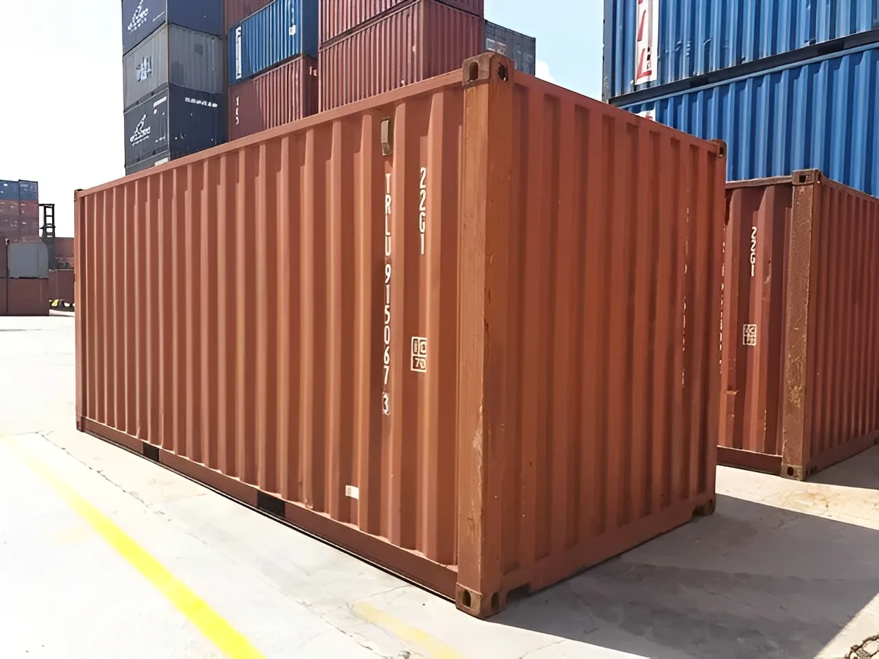 Used 20ft wind and watertight shipping container for secure storage