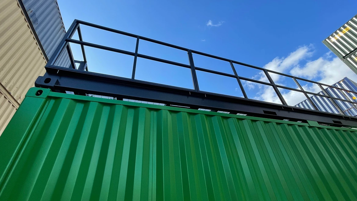 Industrial confined space training unit with vertical and horizontal access points