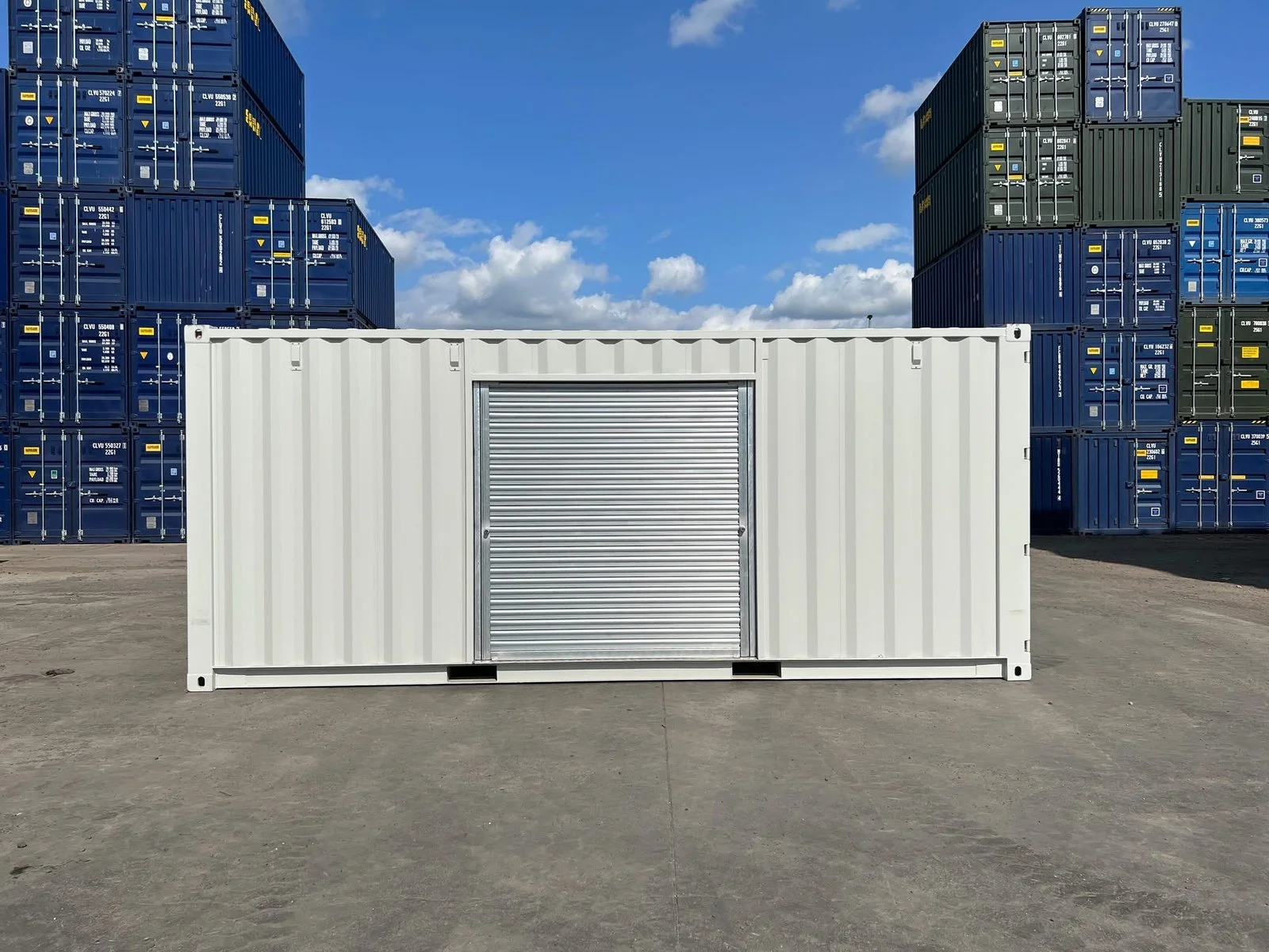 20ft custom shipping container with roller shutter door and RAL 7035 finish