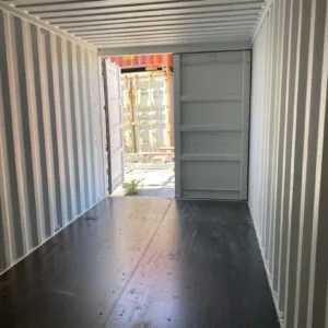20ft storage container with dual-end cargo doors and marine plywood floor