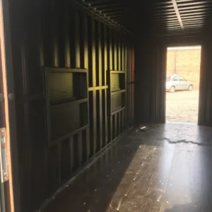Heavy-duty 20ft shipping container with full side access and marine plywood floor