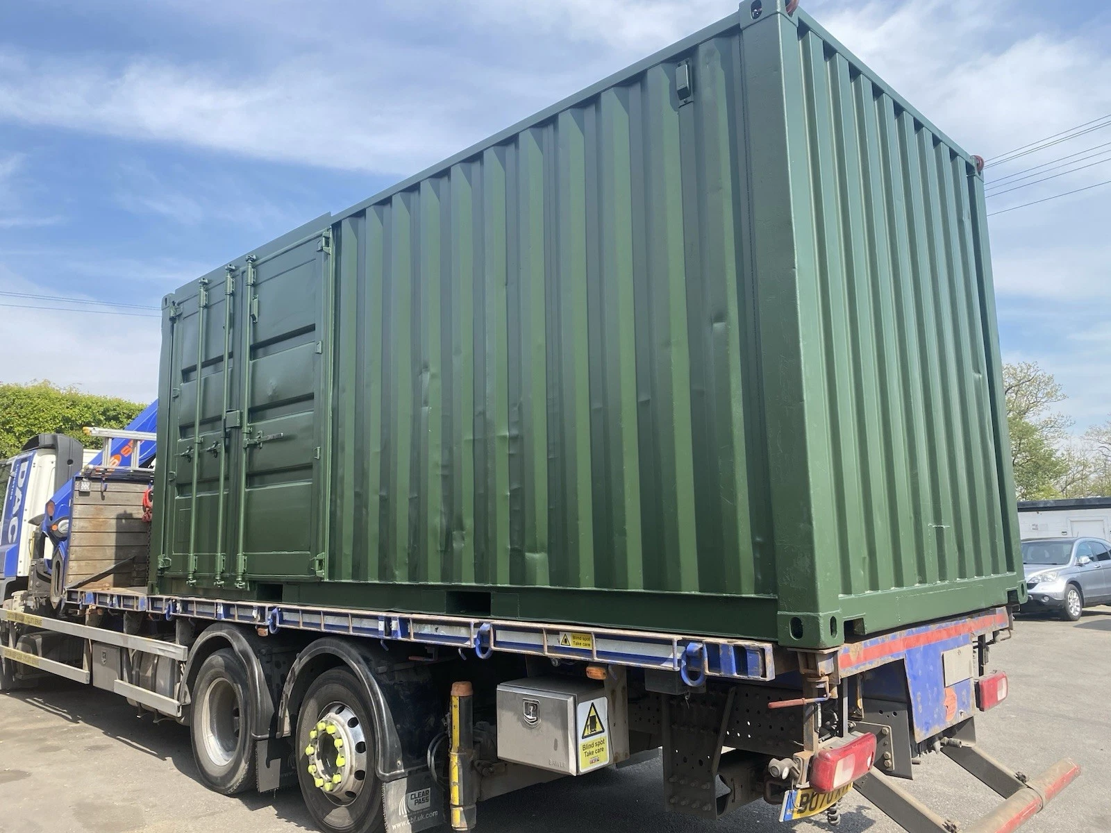 Side access 20ft shipping container for equipment and pallet storage