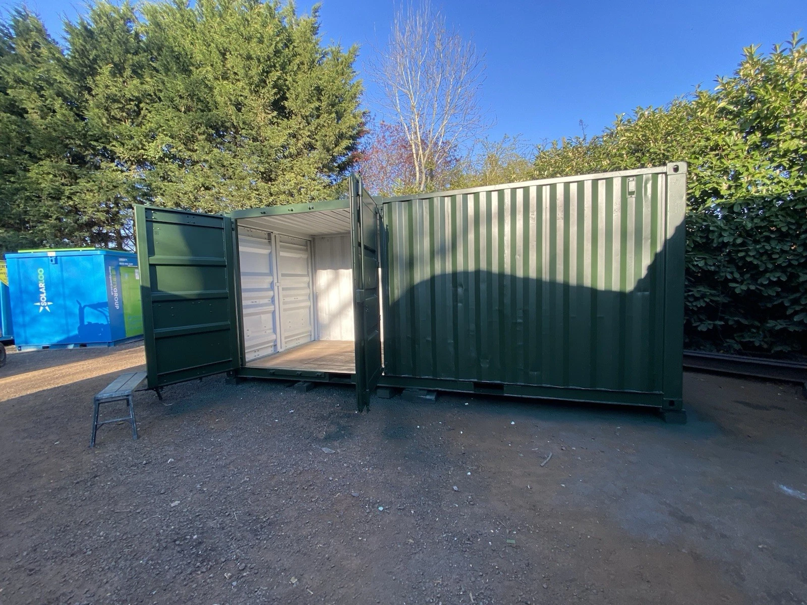 20ft side opening shipping container with full-length access doors