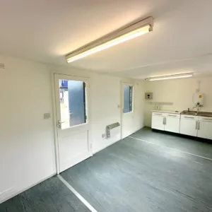 Heavy-duty anti-vandal steel cabin for construction site accommodation and welfare use