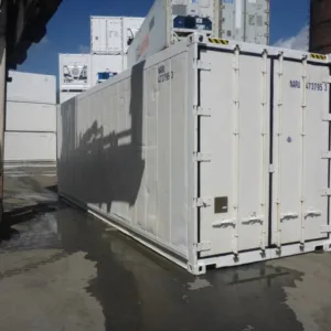 Mobile cold storage container with insulated walls and temperature control