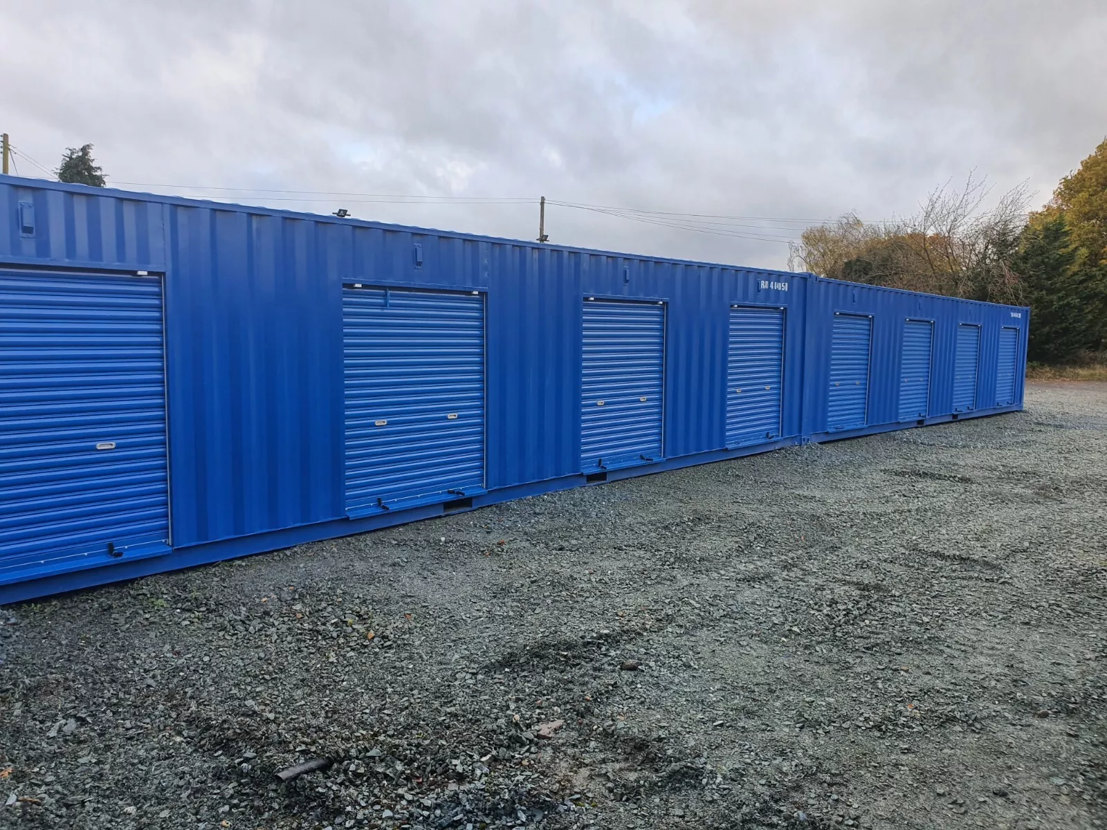 Large insulated shipping container for furniture, tools, and inventory storage