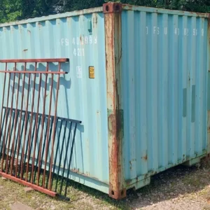 40ft watertight shipping container for secure outdoor storage