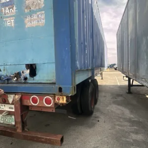 Secure 53ft steel storage container with dual swing cargo doors