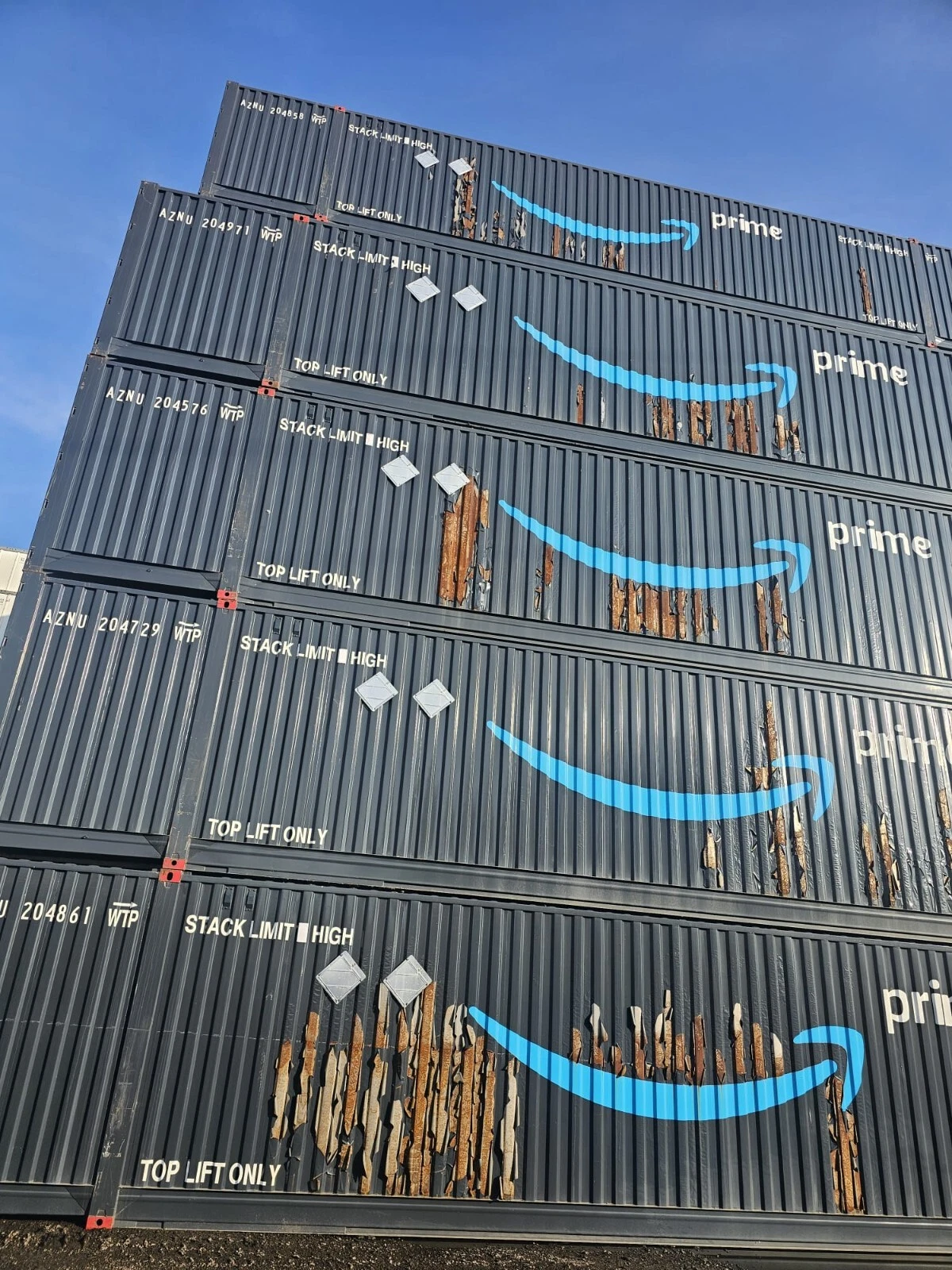 Multi-trip 53ft shipping container with durable COR-TEN steel construction