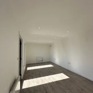 Prefabricated office building with windows, electrical installation, and plumbing