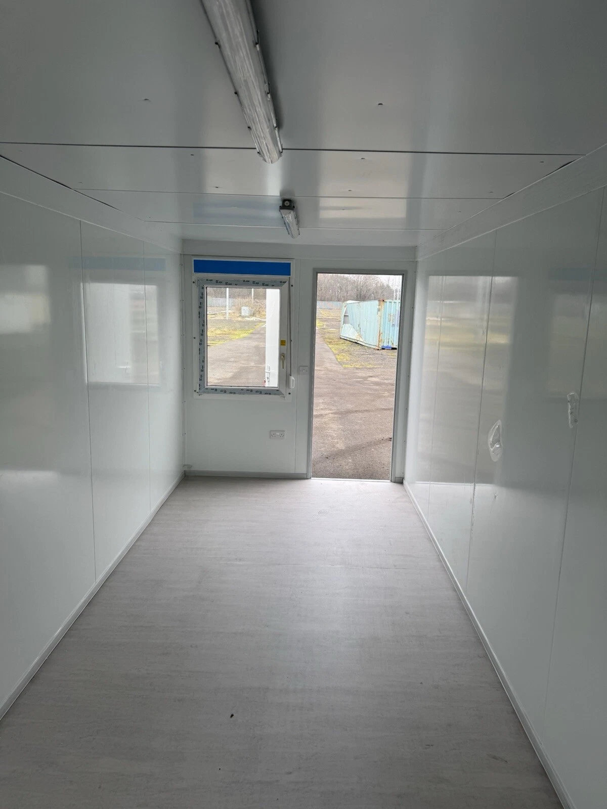 Portable office container for construction site administration and meetings