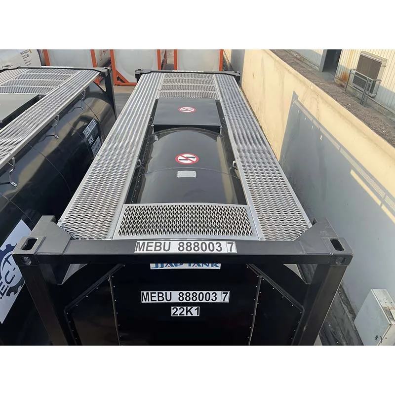 Industrial carbon steel shipping container for bulk liquid handling