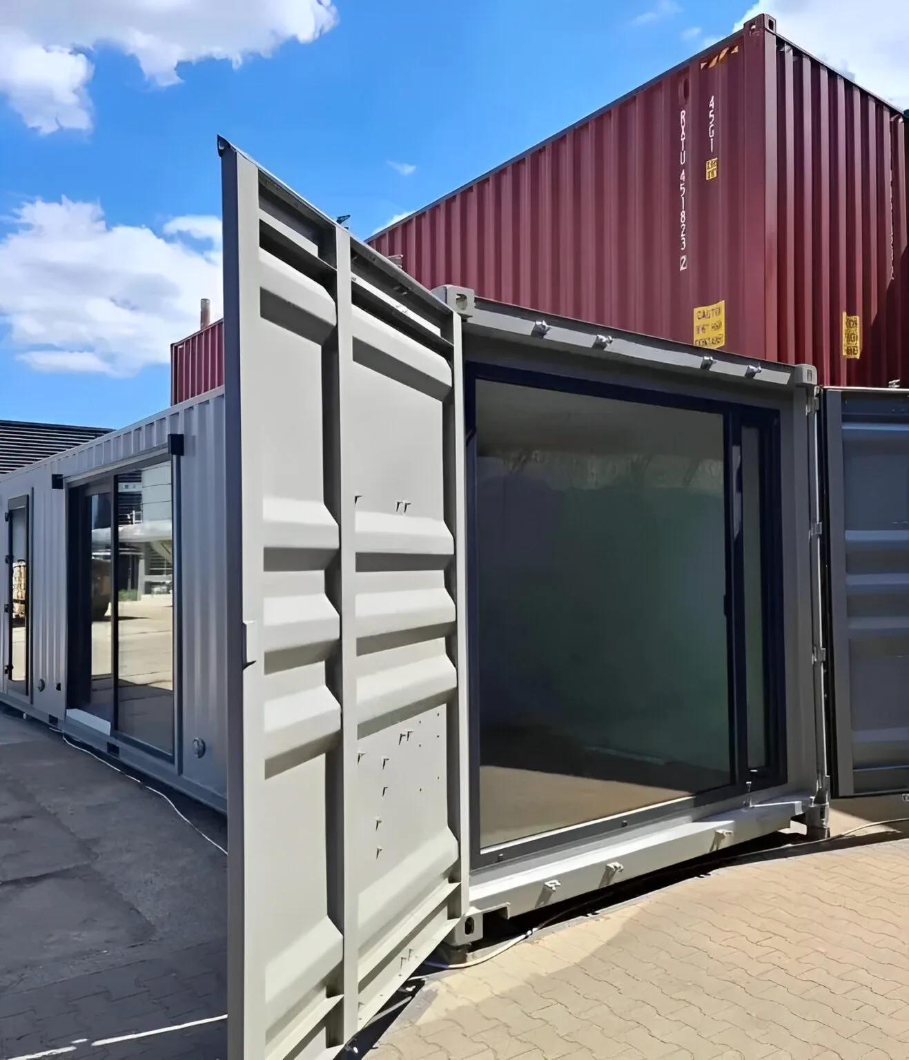 Custom 40ft shipping container house with modern kitchen and bathroom