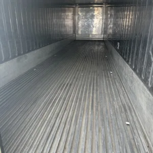 Durable 40ft refrigerated shipping container with steel construction and climate-controlled storage
