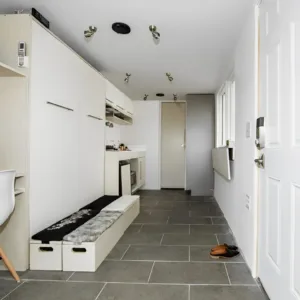 Fully furnished 20ft shipping container house with luxury finishes