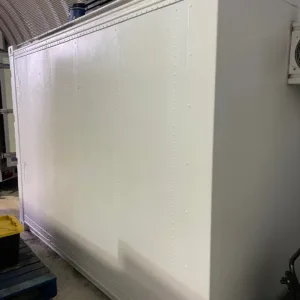 Portable 10ft refrigerated shipping container with insulated steel construction