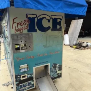 Used Kooler Ice K810 commercial ice vending machine for outdoor installation