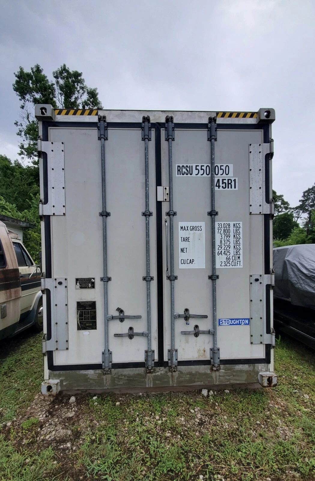 Stoughton 40ft insulated shipping container with electrical connection