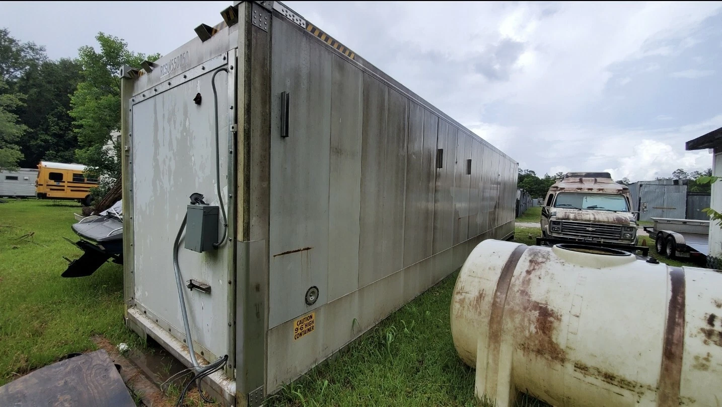 40ft insulated steel shipping container for storage and workspace conversion