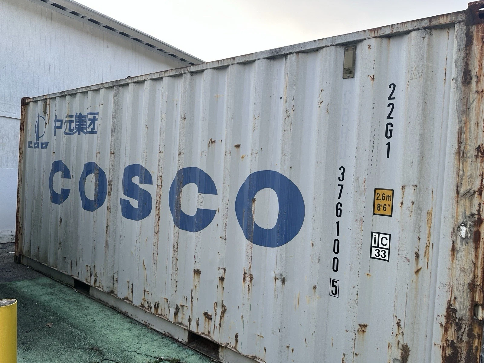 Used 20ft storage shipping container for secure outdoor storage